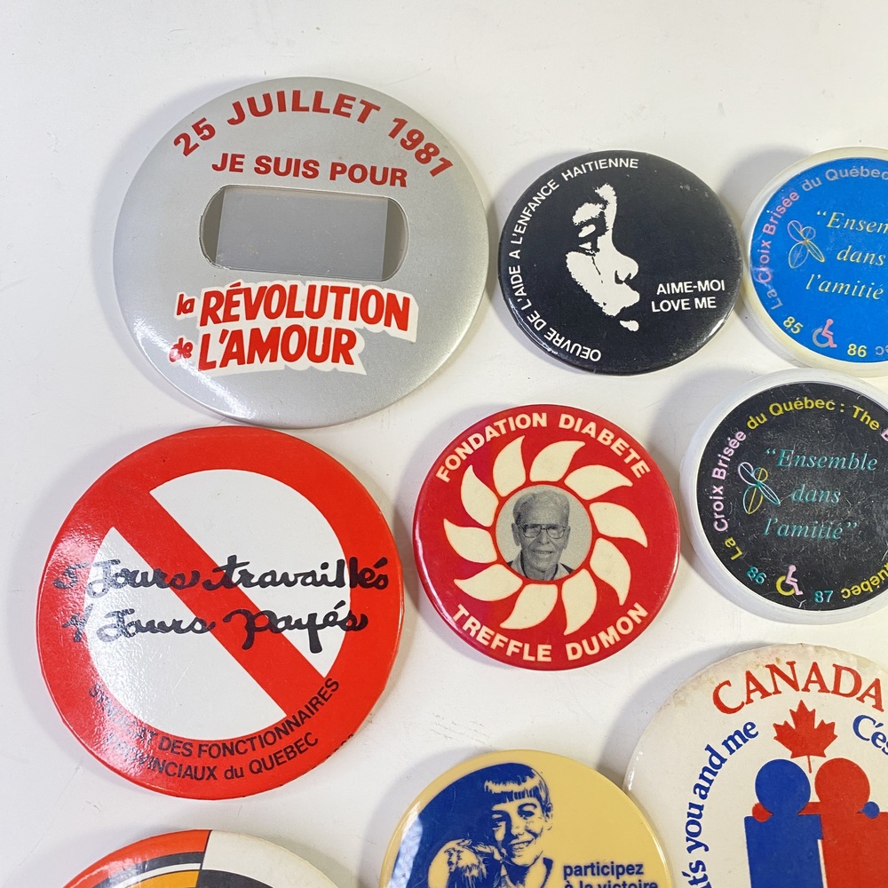 Vintage Button Collection - Foundations and Fund Raising - Picture 5 of 14